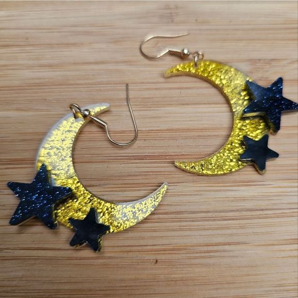 New acrylic sparkle moon with stars - Picture 4 of 5